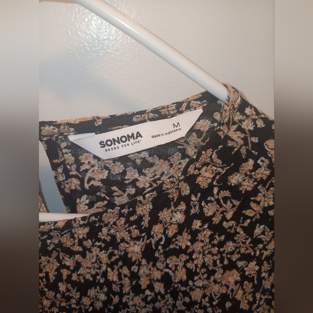 Sonoma Floral Top - Black and Tan